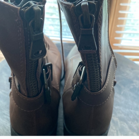 Women’s UNR8ED brown side zip up short boots size 7.5 buckle casual chunky - Picture 7 of 8